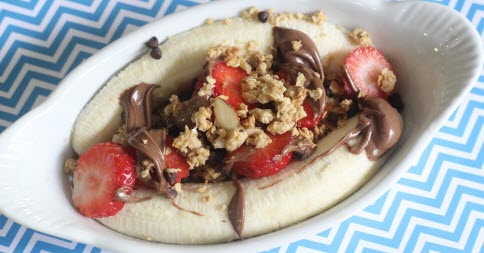 How To Make A Breakfast Banana Split In Half a Minute – Enjoy Easy Meals